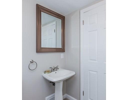 45 Hartwick St, Springfield, MA 01108 photo 14