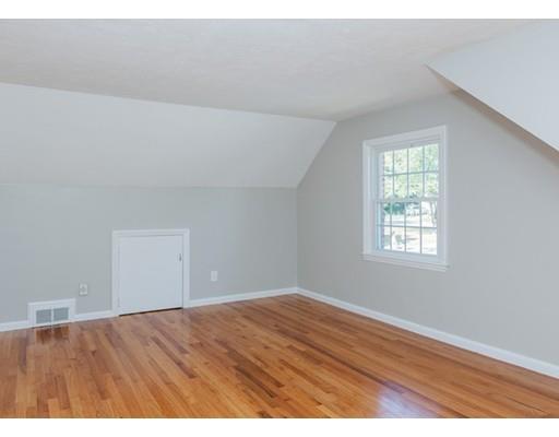 45 Hartwick St, Springfield, MA 01108 photo 18