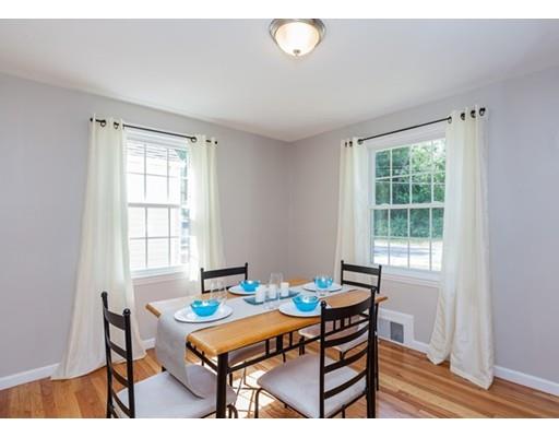 45 Hartwick St, Springfield, MA 01108 photo 12