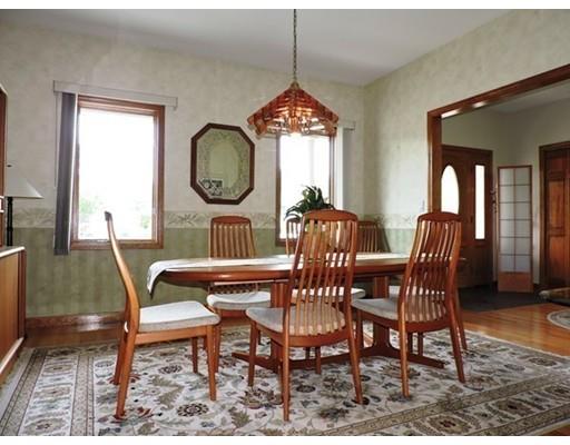 49 Clover St, Chicopee, MA 01013 photo 10