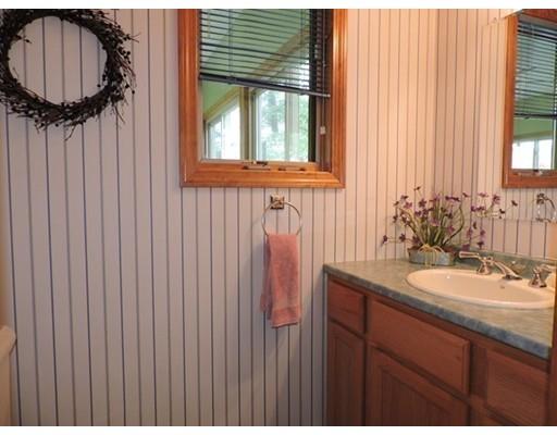 49 Clover St, Chicopee, MA 01013 photo 19