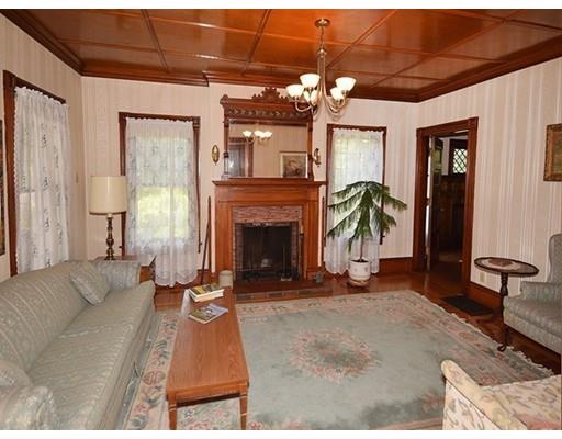 34 Cornell St, Springfield, MA 01109 photo 5