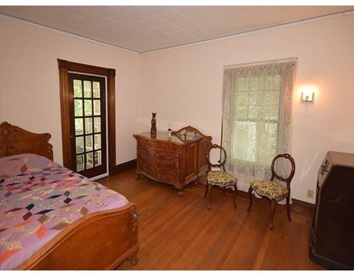 34 Cornell St, Springfield, MA 01109 photo 25