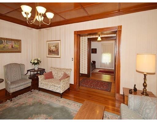 34 Cornell St, Springfield, MA 01109 photo 7