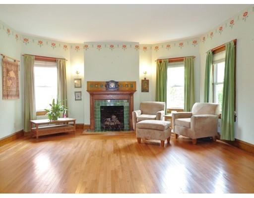 67 Fairfield St, Springfield, MA 01108 photo 9