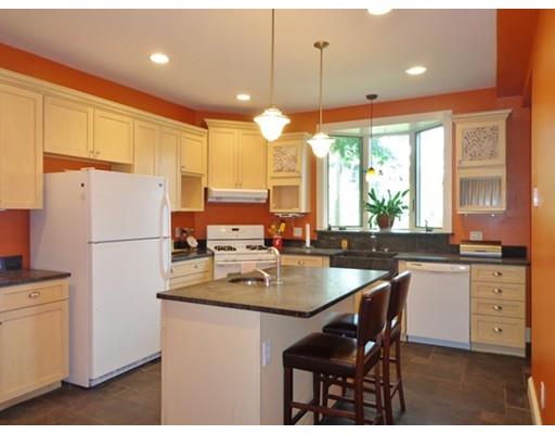 67 Fairfield St, Springfield, MA 01108 photo 4