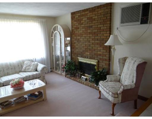 6 Sunset Dr, Saugus, MA 01906 photo 7