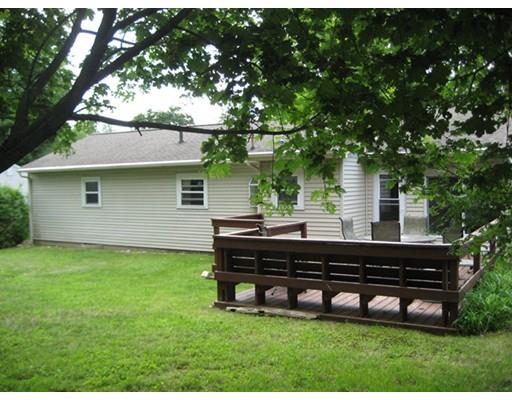 158 Edgewater Dr, Framingham, MA 01702 photo 14