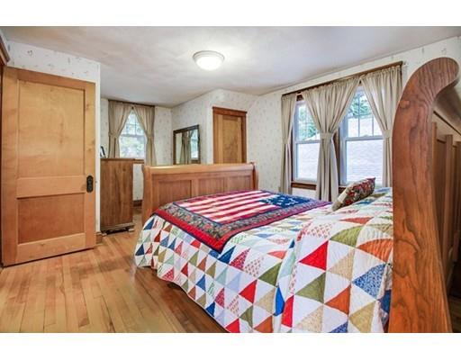 36 Eureka St, Worcester, MA 01603 photo 21