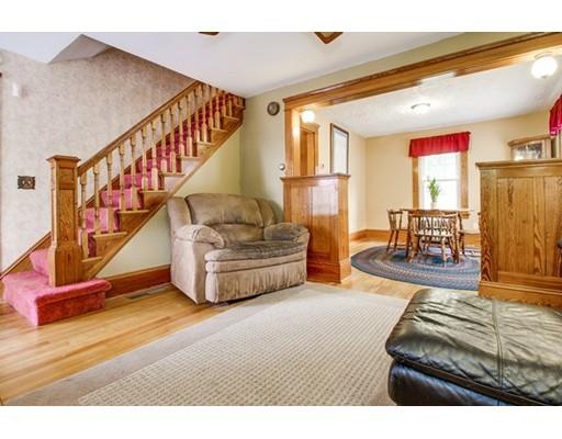 36 Eureka St, Worcester, MA 01603 photo 6