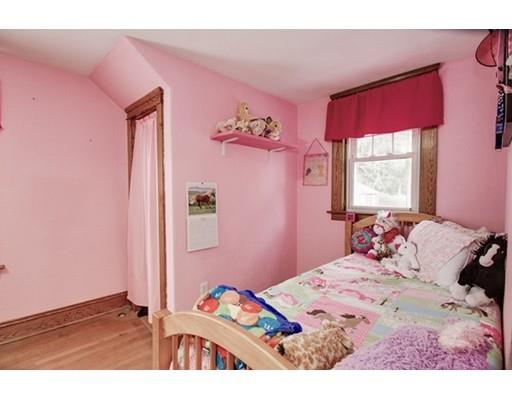 36 Eureka St, Worcester, MA 01603 photo 23