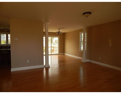 635 Tucker, Fall River, MA 02721 photo 4