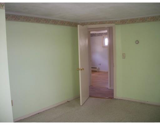 304 Lake Ave, Fall River, MA 02721 photo 27
