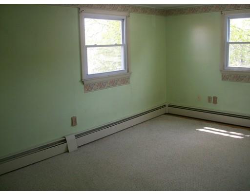 304 Lake Ave, Fall River, MA 02721 photo 26