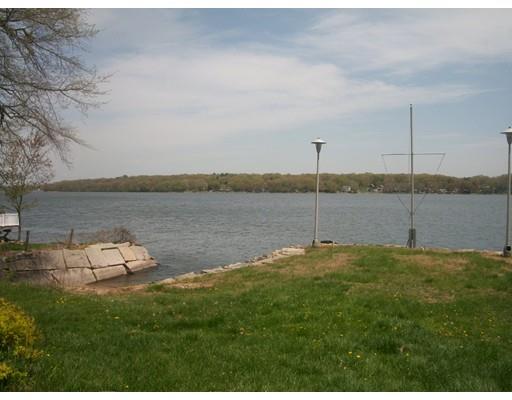 304 Lake Ave, Fall River, MA 02721 photo 4