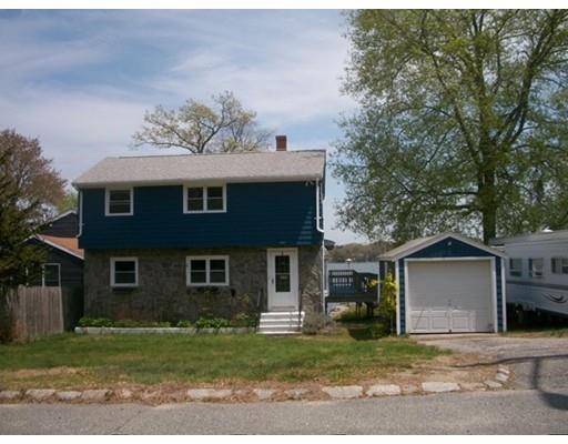 304 Lake Ave, Fall River, MA 02721 photo 2