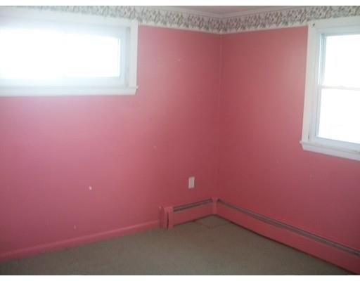 304 Lake Ave, Fall River, MA 02721 photo 24