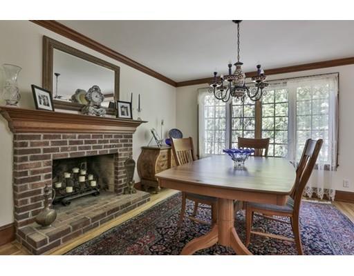 16 Centre St, Dover, MA 02030 photo 9