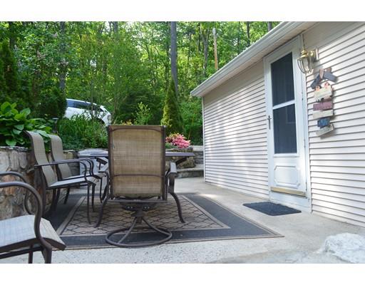 18 Third St, Windham, NH 03087 photo 4