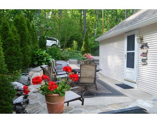 18 Third St, Windham, NH 03087 photo 1