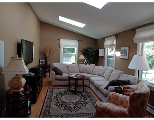 6 Oxbow Rd, Danvers, MA 01923 photo 3