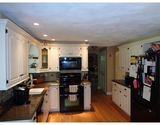 6 Oxbow Rd, Danvers, MA 01923 photo 4