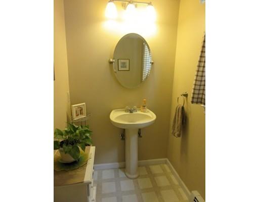 20 Westbrook Ave, Ware, MA 01082 photo 12