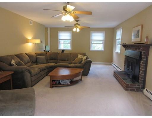 20 Westbrook Ave, Ware, MA 01082 photo 4