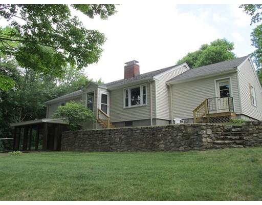 61 Rich St, Worcester, MA 01602 photo 4
