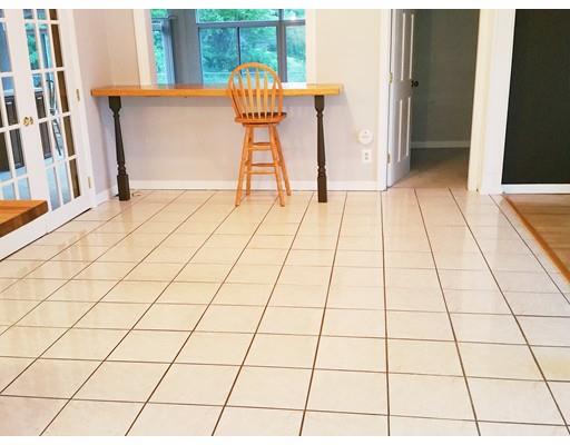49 Sutton Rd, Webster, MA 01570 photo 7