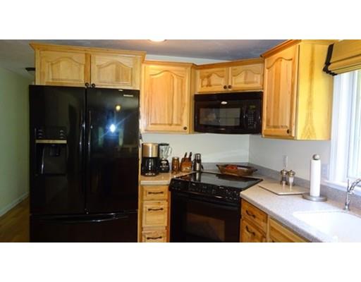 93 Maple Springs Rd, Wareham, MA 02571 photo 4
