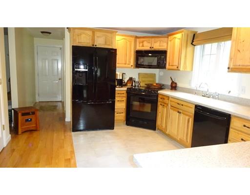 93 Maple Springs Rd, Wareham, MA 02571 photo 5