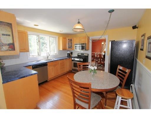 73 Morningside Rd, Worcester, MA 01602 photo 4