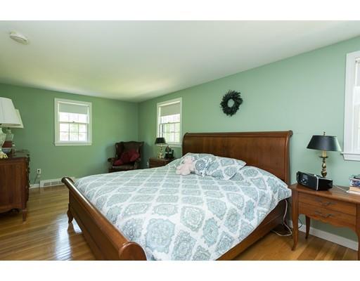 135 Gorwin Dr, Hanson, MA 02341 photo 15