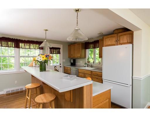 135 Gorwin Dr, Hanson, MA 02341 photo 7