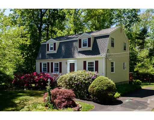 135 Gorwin Dr, Hanson, MA 02341 photo 1