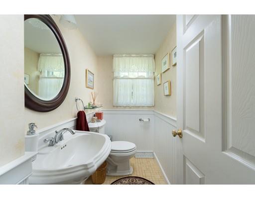 135 Gorwin Dr, Hanson, MA 02341 photo 13
