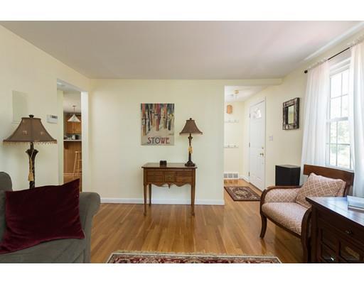 135 Gorwin Dr, Hanson, MA 02341 photo 11