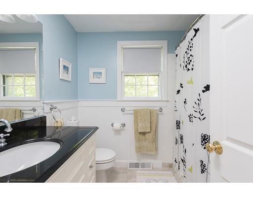 135 Gorwin Dr, Hanson, MA 02341 photo 18