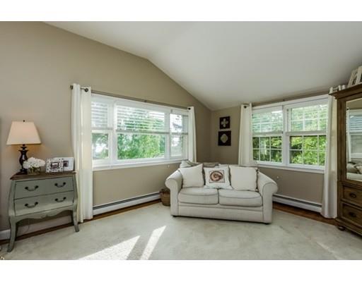 32 Flint St, Marblehead, MA 01945 photo 16
