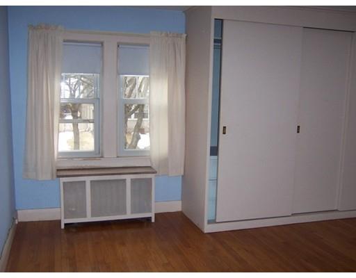 30 Bangor St, Springfield, MA 01118 photo 20