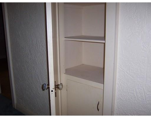 30 Bangor St, Springfield, MA 01118 photo 17
