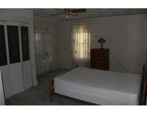 24 Meredith St, Springfield, MA 01108 photo 10