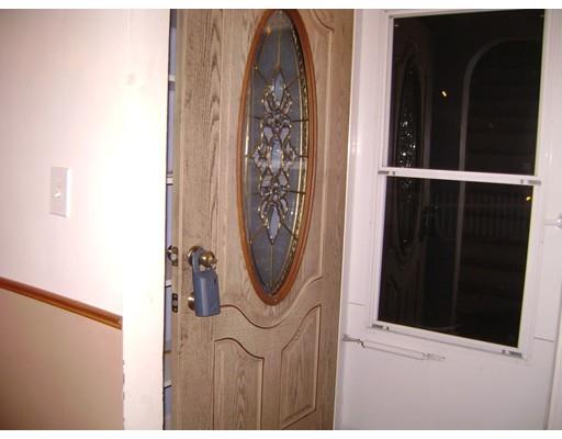64 2nd Island Rd, Webster, MA 01570 photo 5