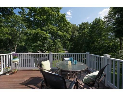 48 Cottage St, Hingham, MA 02043 photo 5