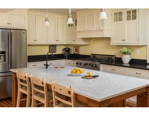 48 Cottage St, Hingham, MA 02043 photo 8