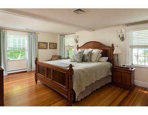 48 Cottage St, Hingham, MA 02043 photo 16