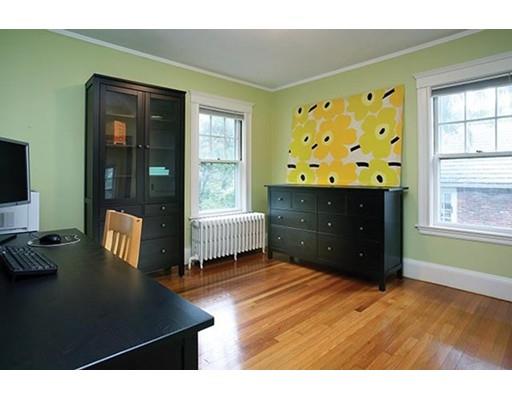 69 Stanton Rd, Brookline, MA 02445 photo 8