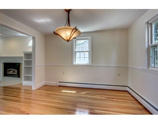 30 Beverly Ave, Marblehead, MA 01945 photo 14
