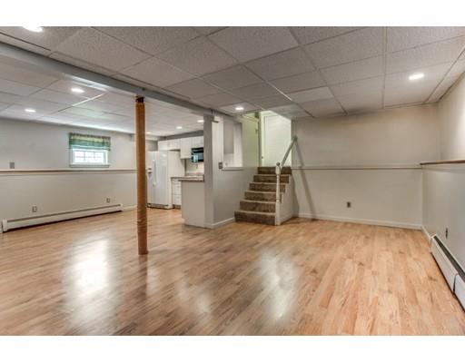 30 Beverly Ave, Marblehead, MA 01945 photo 22
